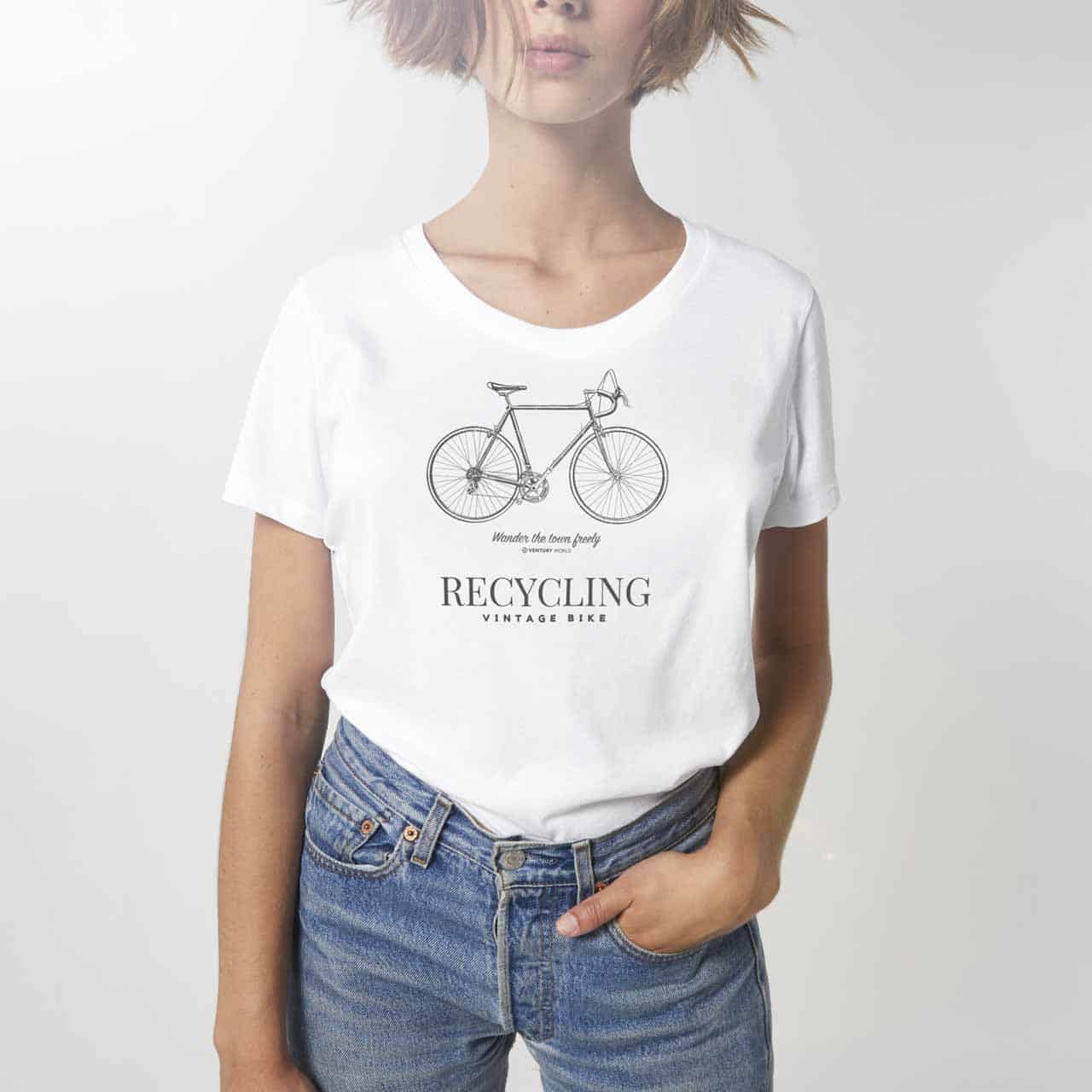 T-shirt-cycling - Vintage race Bike - Wander the town freely - Ventury World - Collection live freely femme 100% naturel coupe ajustée grand col rond.